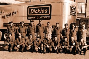 AMERICANA : Dickies, retour sur les 100 ans de cette marque mythique